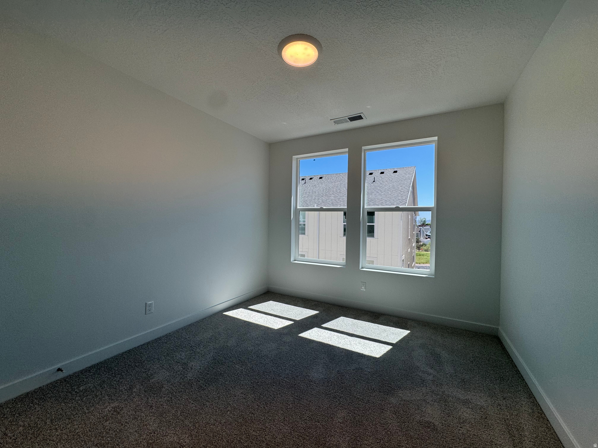 TRAILSIDE - Residential