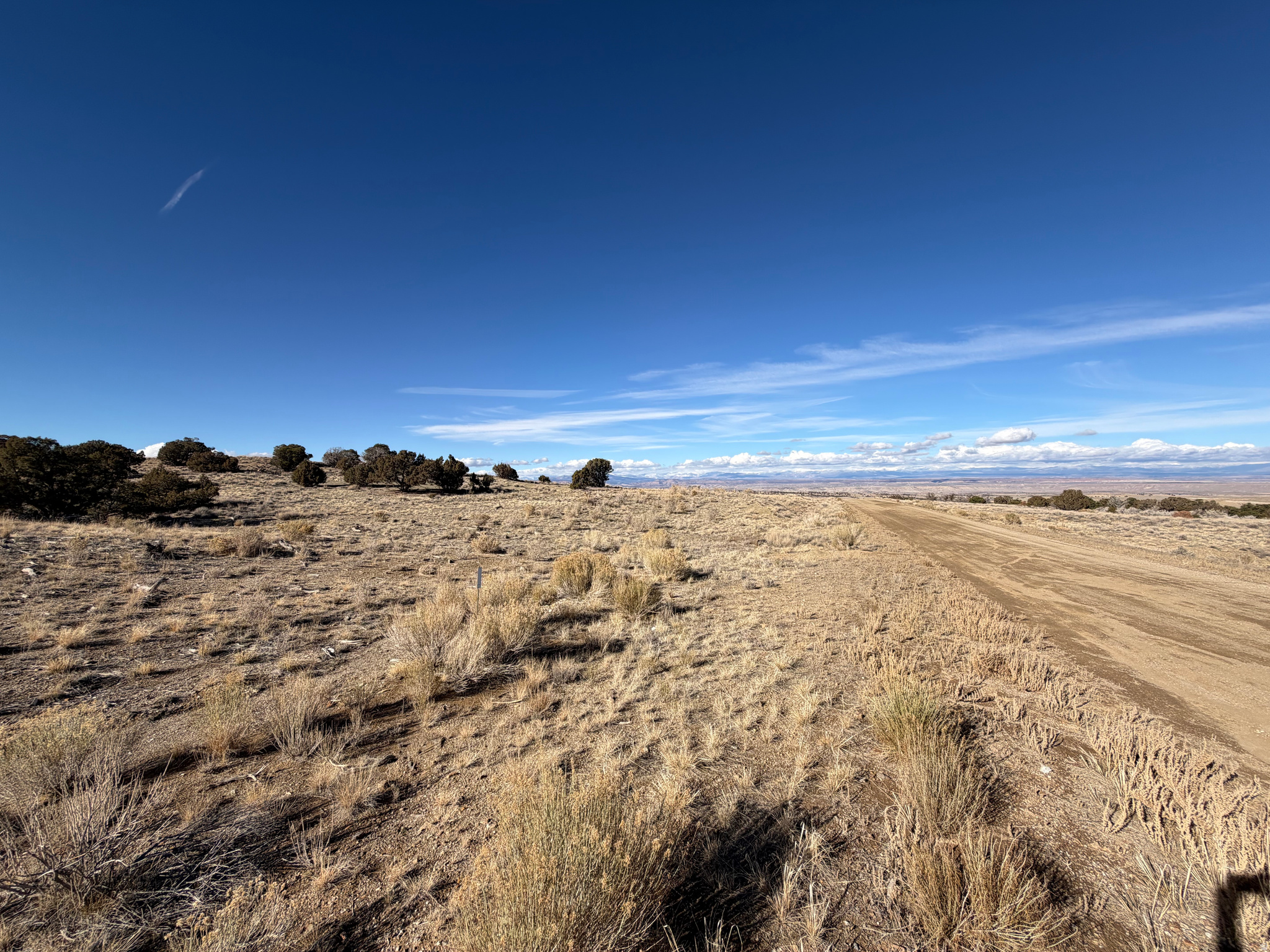 SILVER MOON RANCH - Land