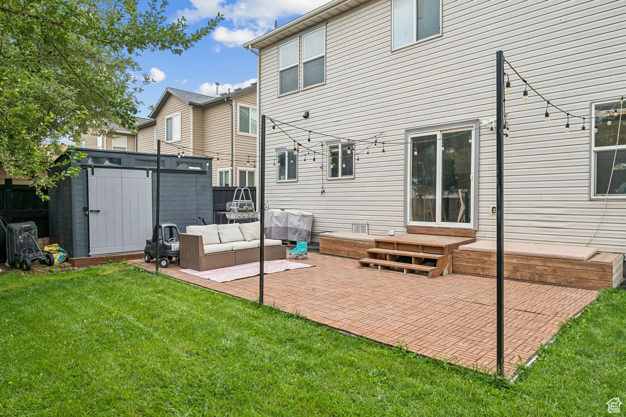 EAGLES GATE - Residential