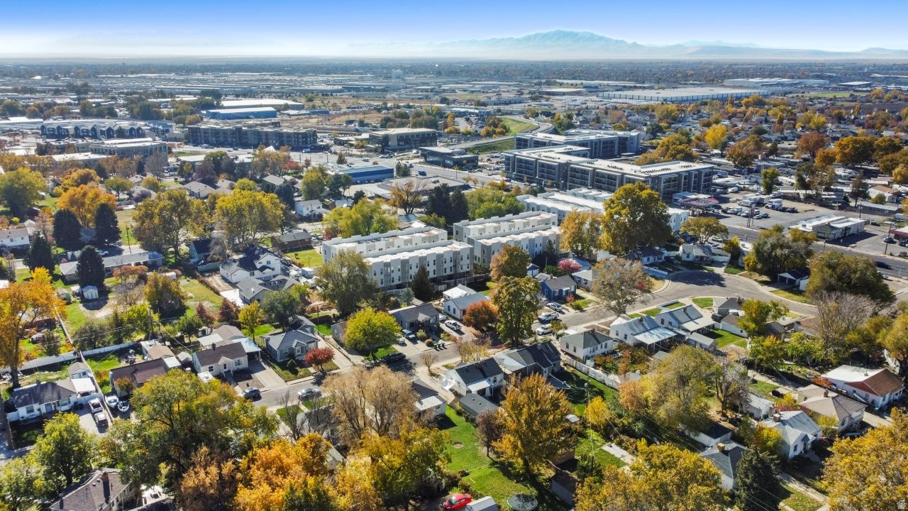 LAKEVIEW - Residential