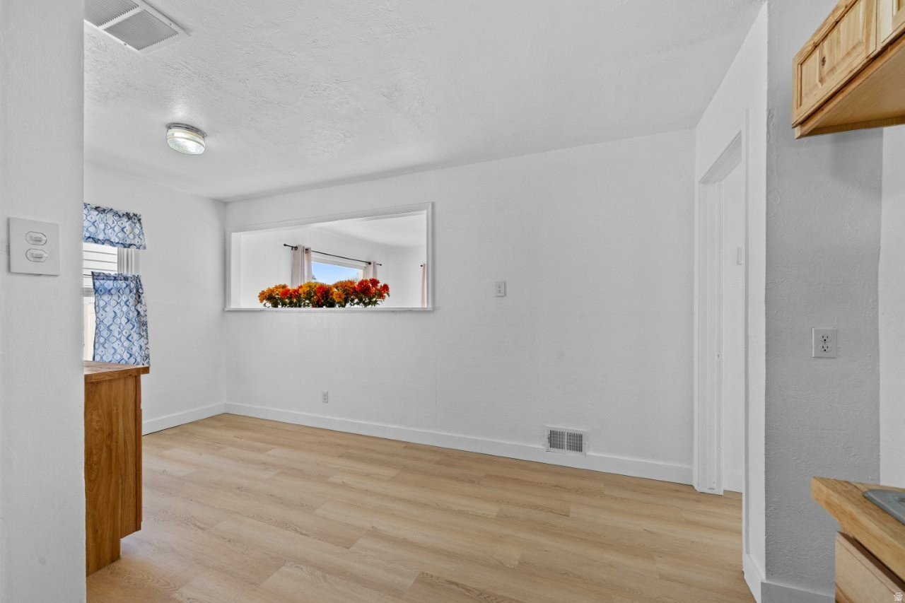 LAKEVIEW - Residential