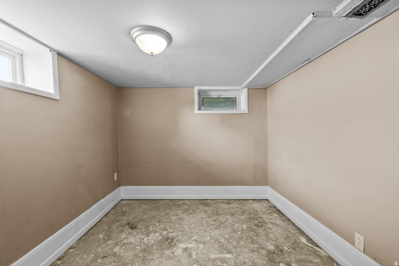 LAKEVIEW - Residential