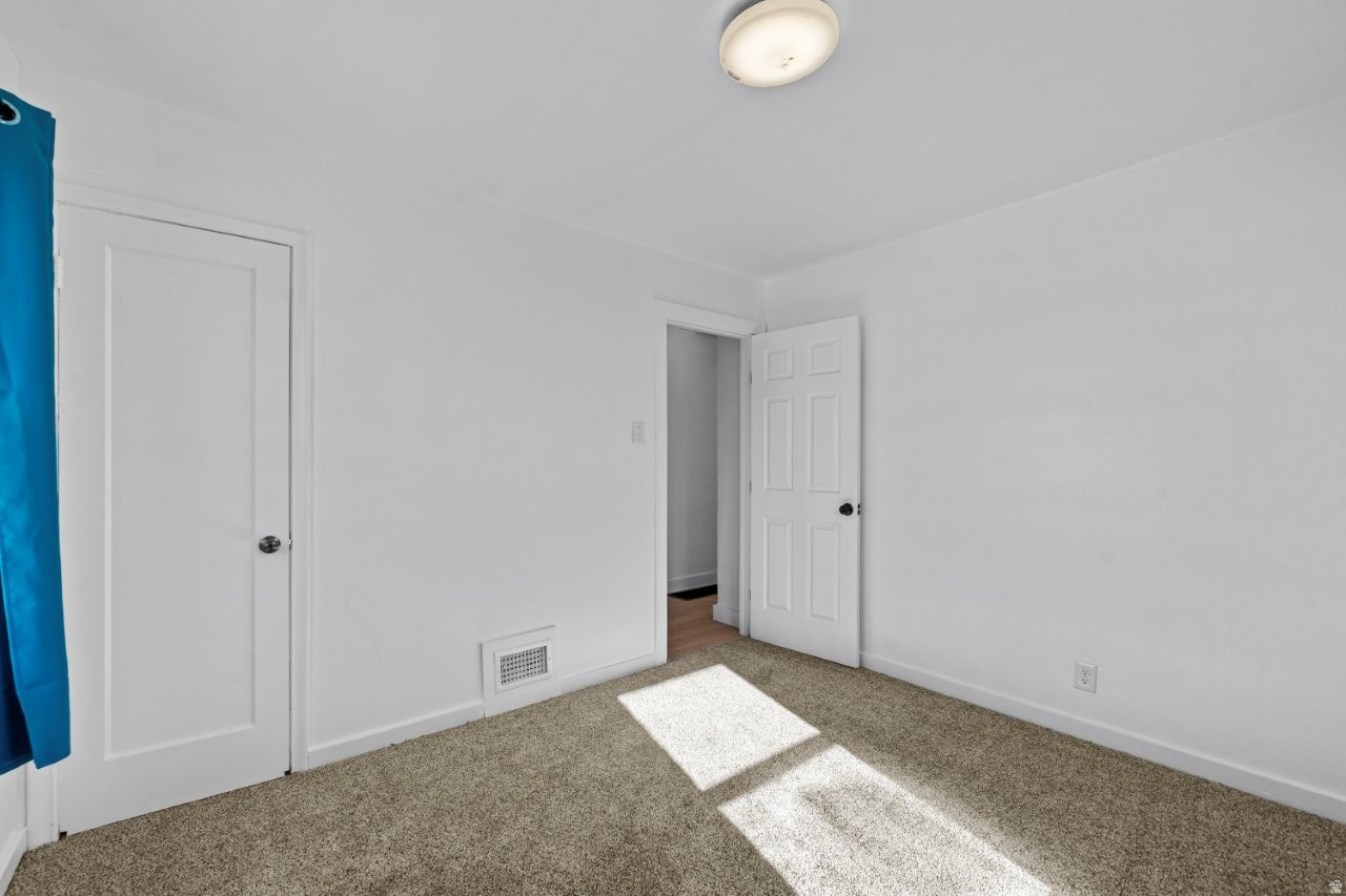 LAKEVIEW - Residential