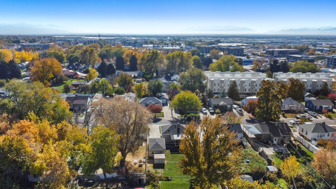 LAKEVIEW - Residential