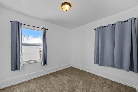 Tiny photo for 121 S LAKEVIEW DR, Clearfield, UT 84015 (MLS # 2121173)