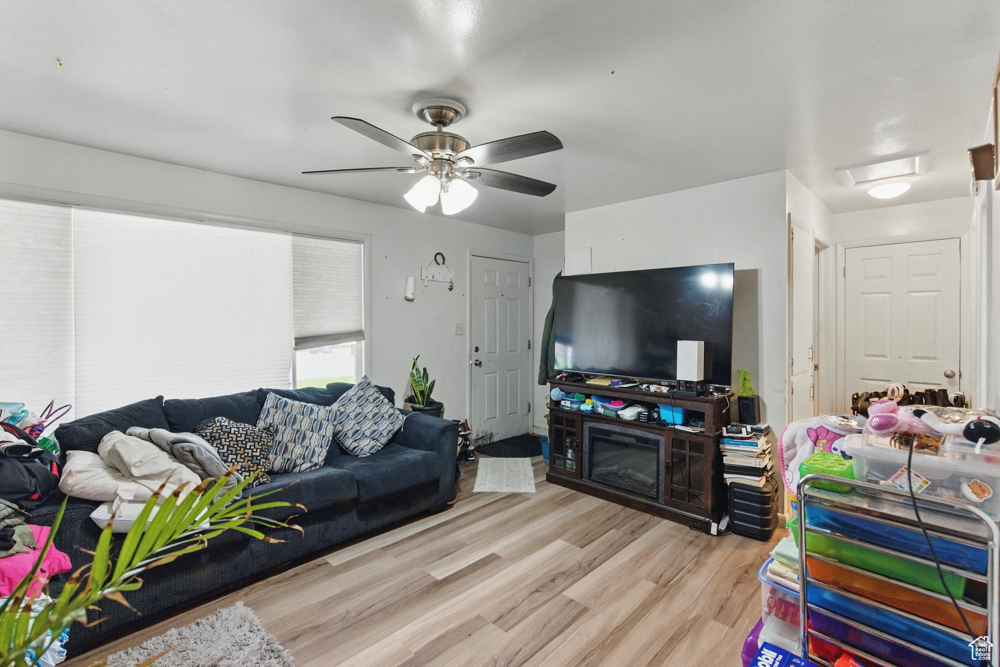 SOUTH MEADOWS - Residential Income
