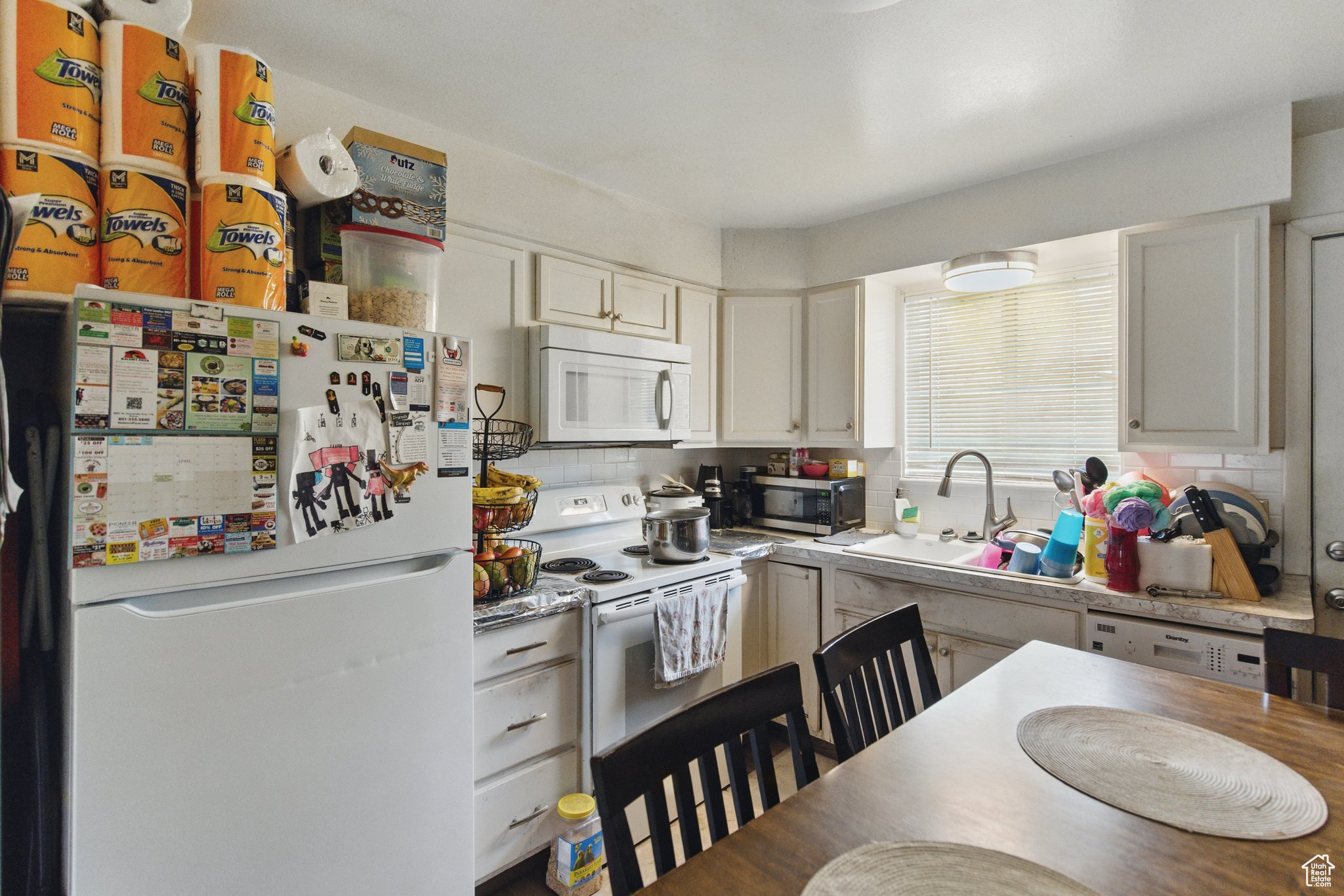 SOUTH MEADOWS - Residential Income