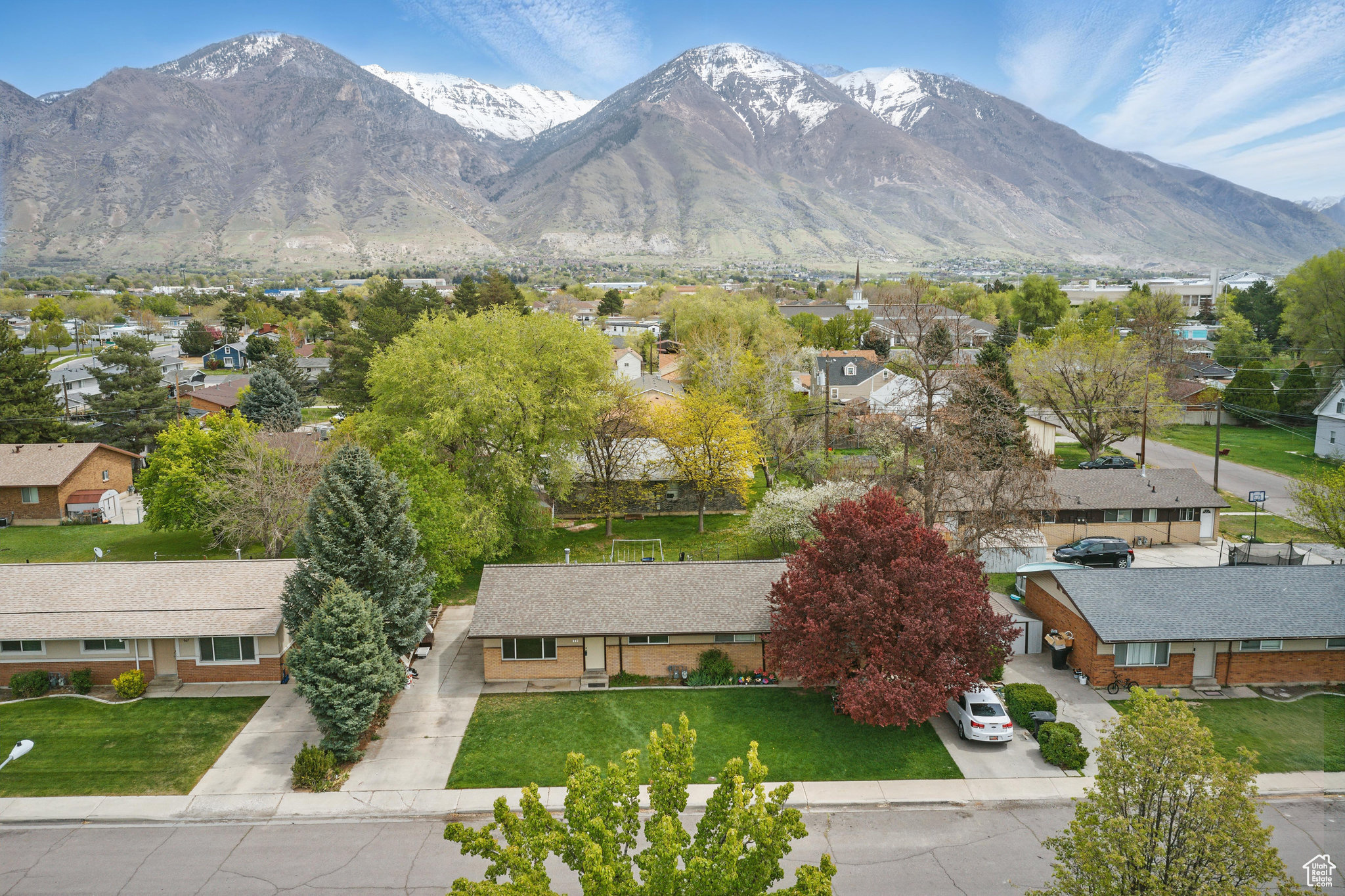 SOUTH MEADOWS - Residential Income