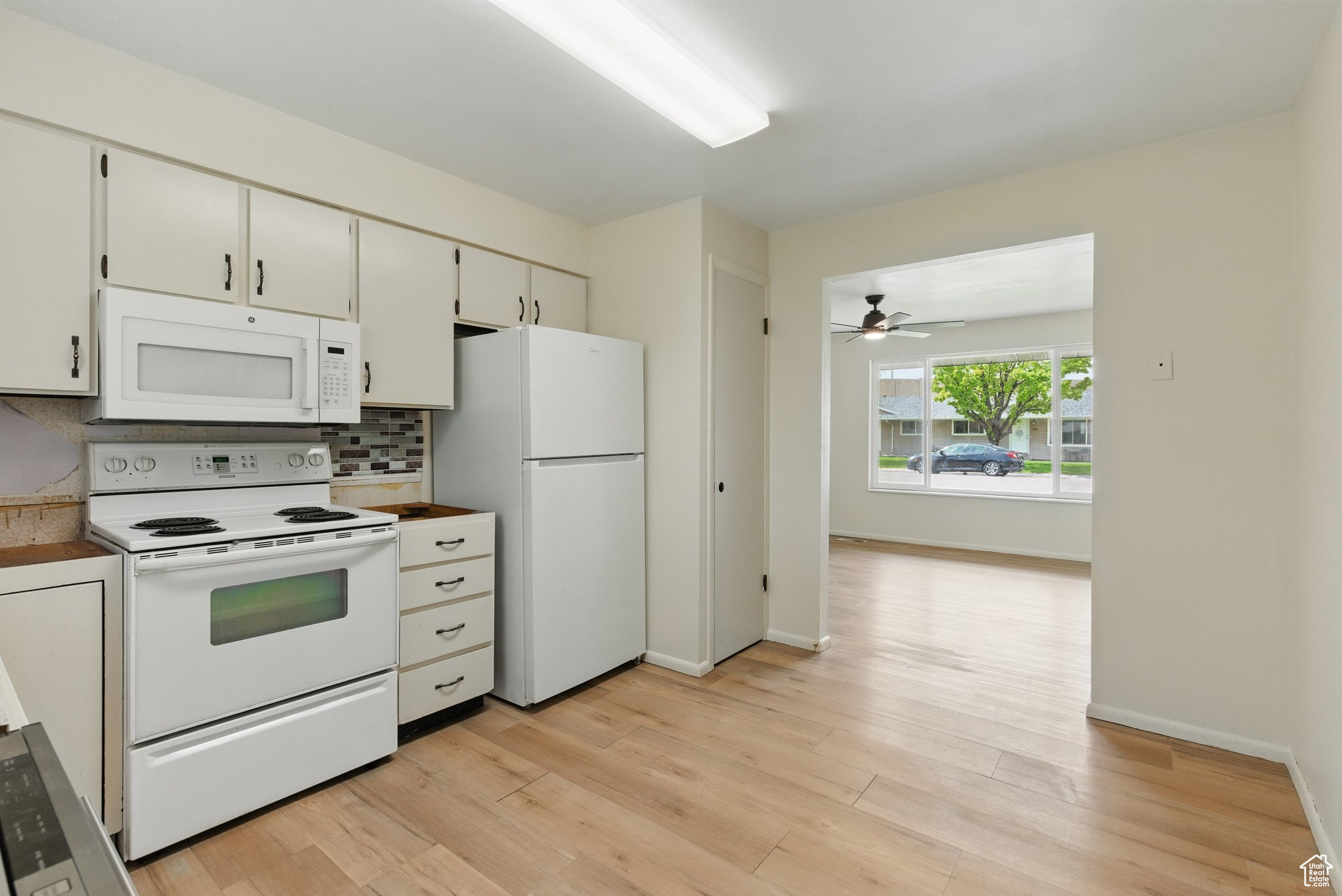 SOUTH MEADOWS - Residential Income