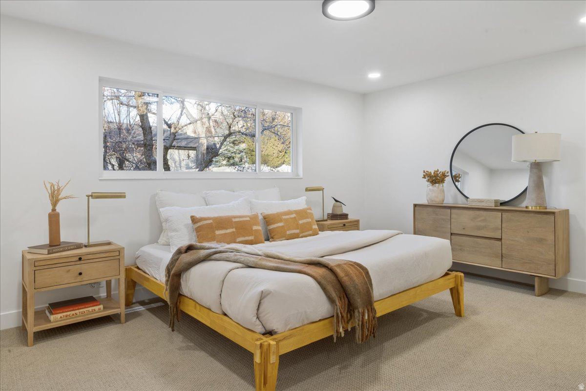 ST MARY HILL - Residential