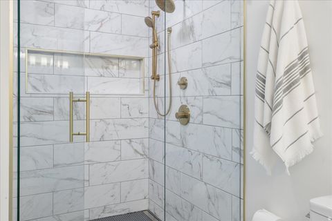 Tiny photo for 1518 S CANTERBURY DR, Salt Lake City, UT 84108 (MLS # 2138146)