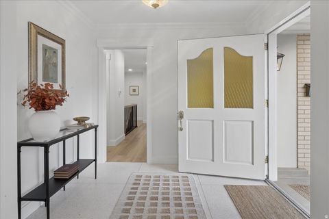 Tiny photo for 1518 S CANTERBURY DR, Salt Lake City, UT 84108 (MLS # 2138146)