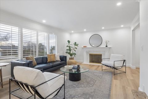 Tiny photo for 1518 S CANTERBURY DR, Salt Lake City, UT 84108 (MLS # 2138146)