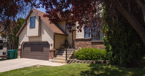 Tiny photo for 823 E CREEKSIDE DR S, Layton, UT 84041 (MLS # 2167130)