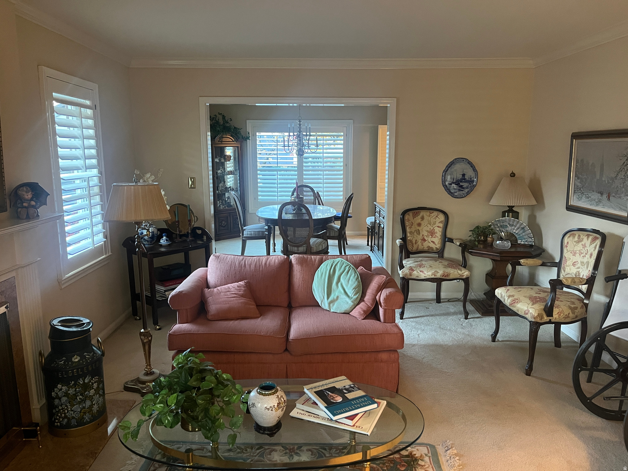 YALECREST LAIRD PARK - Residential