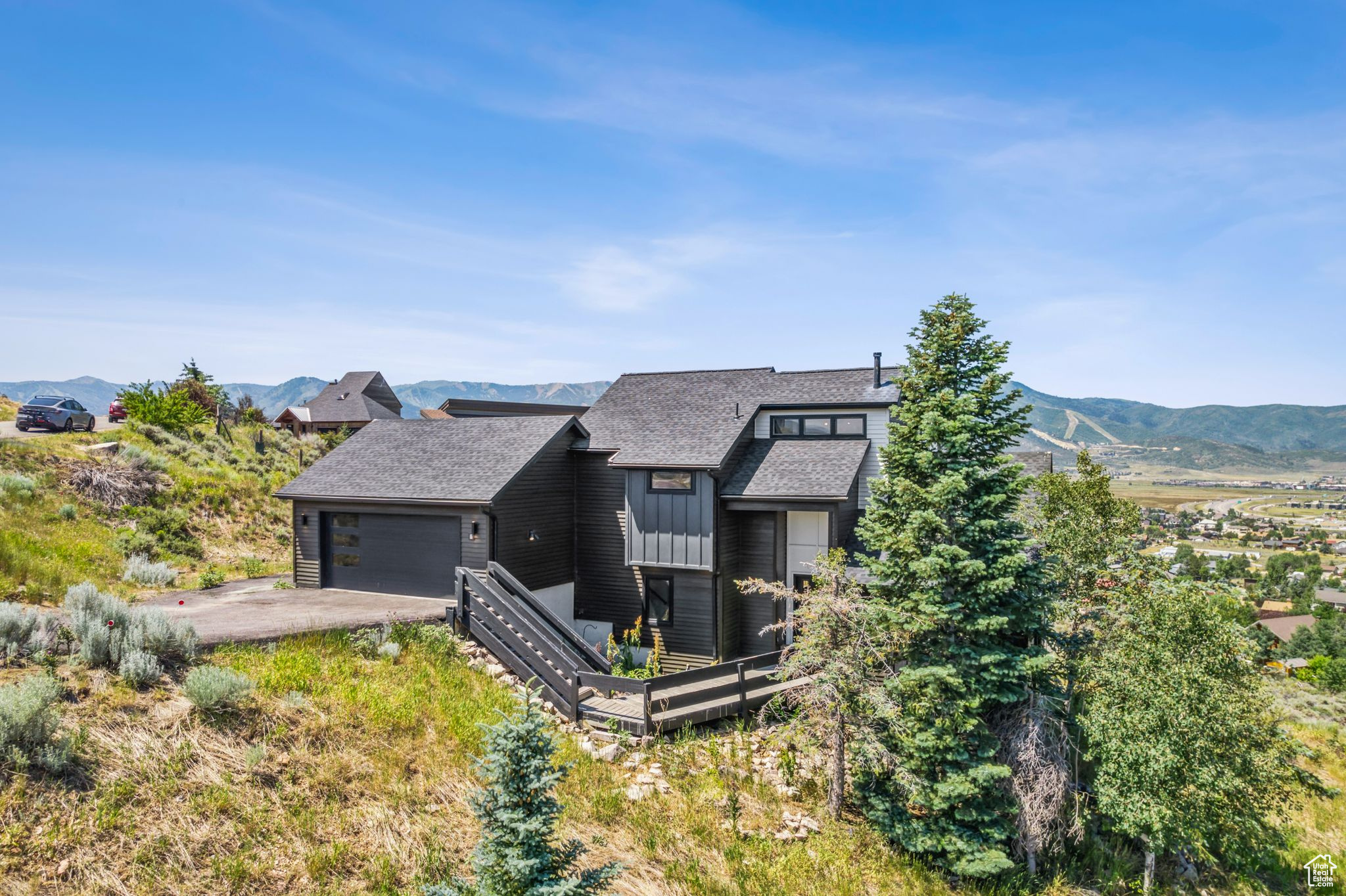 HIGHLAND ESTATES SUBDIVISION - Residential