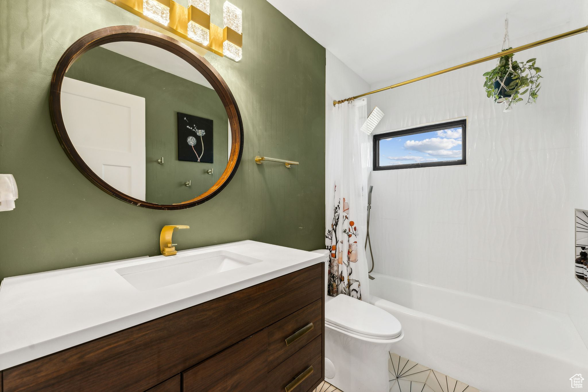 HIGHLAND ESTATES SUBDIVISION - Residential