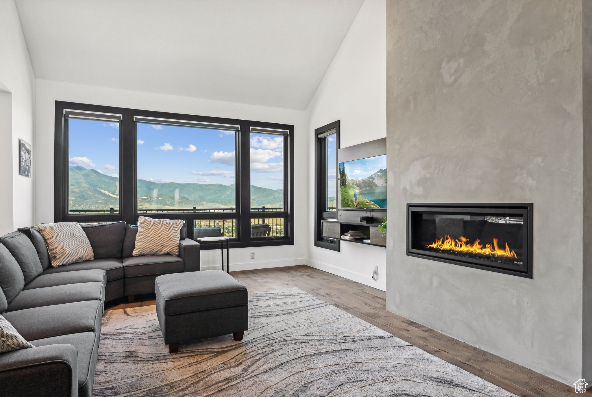 HIGHLAND ESTATES SUBDIVISION - Residential