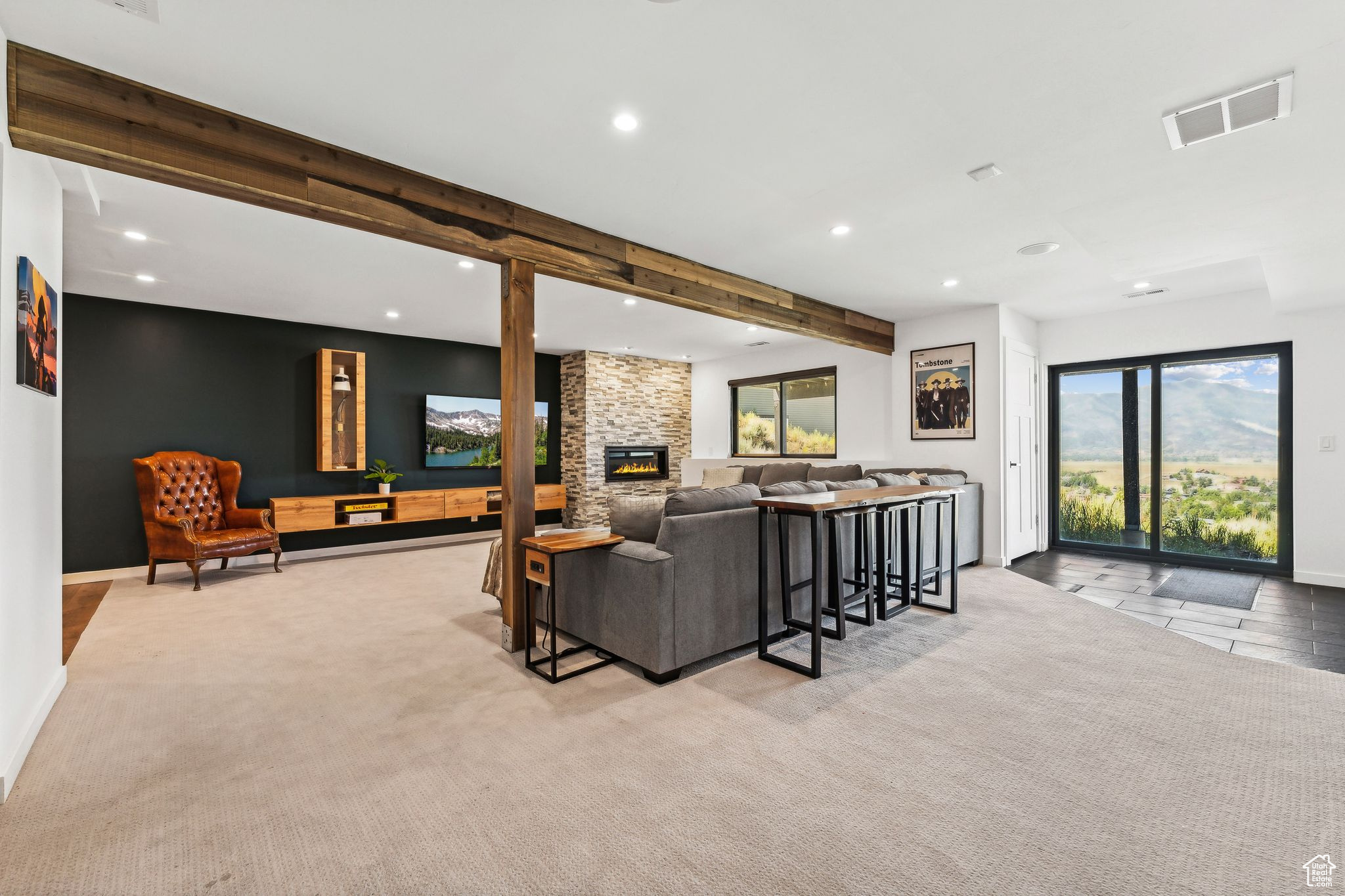 HIGHLAND ESTATES SUBDIVISION - Residential