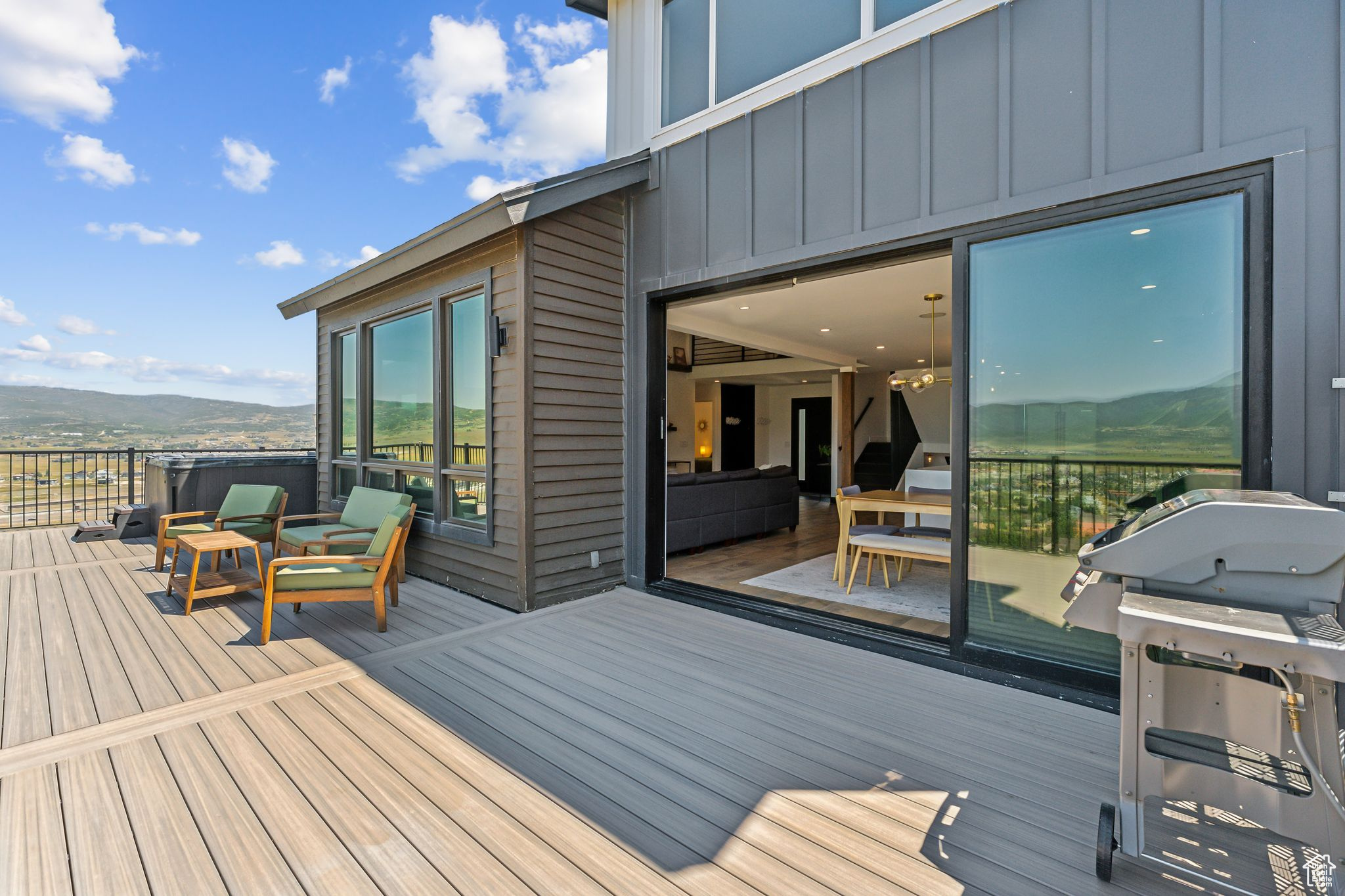 HIGHLAND ESTATES SUBDIVISION - Residential