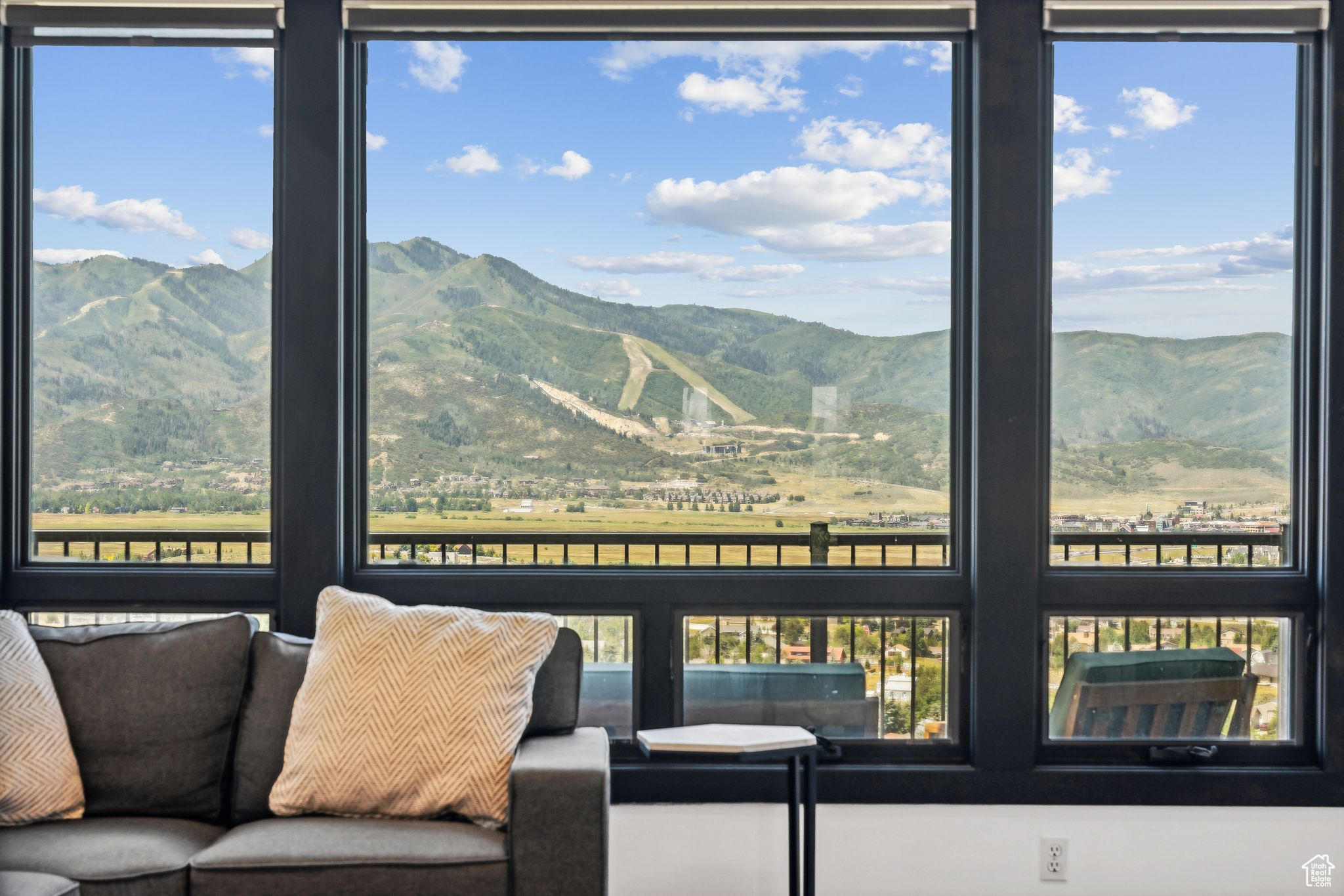 HIGHLAND ESTATES SUBDIVISION - Residential