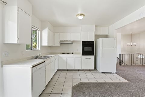 Tiny photo for 7059 S 1850 E, Cottonwood Heights, UT 84121 (MLS # 2159444)