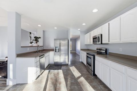 Tiny photo for 71 E HUNTERS HVN, Saratoga Springs, UT 84045 (MLS # 2127861)