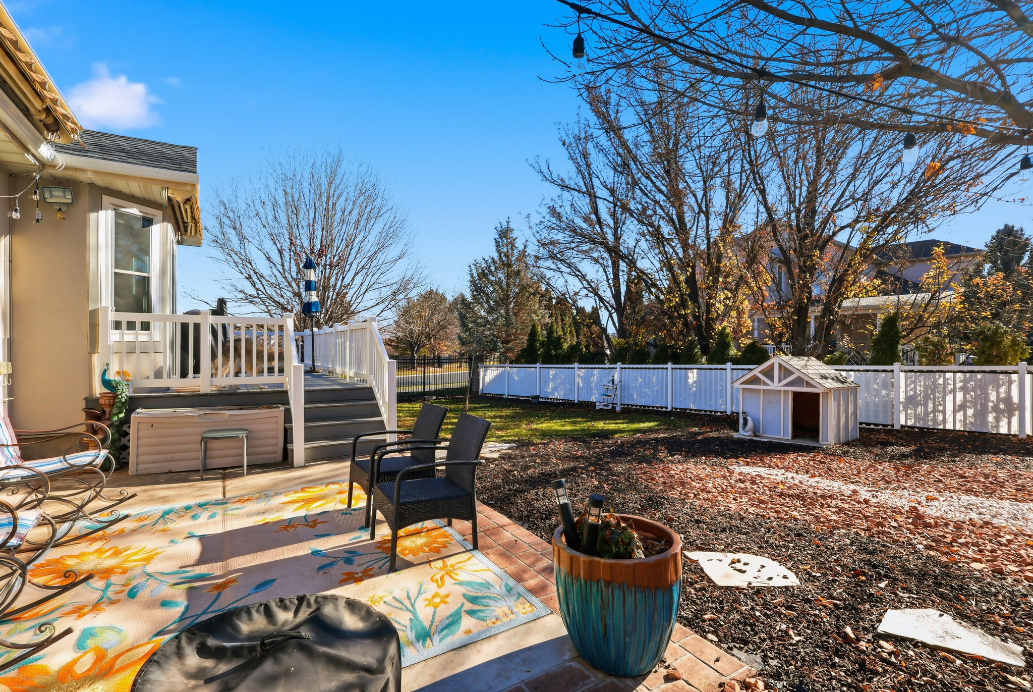 SARATOGA SPRINGS - Residential