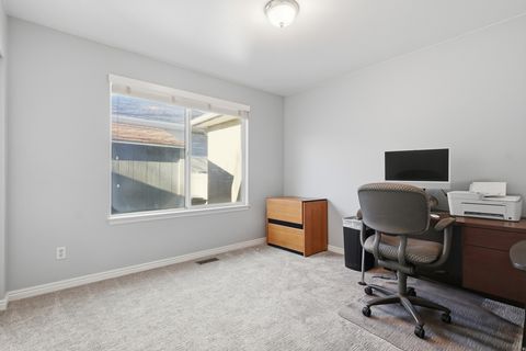 Tiny photo for 71 E HUNTERS HVN, Saratoga Springs, UT 84045 (MLS # 2127861)