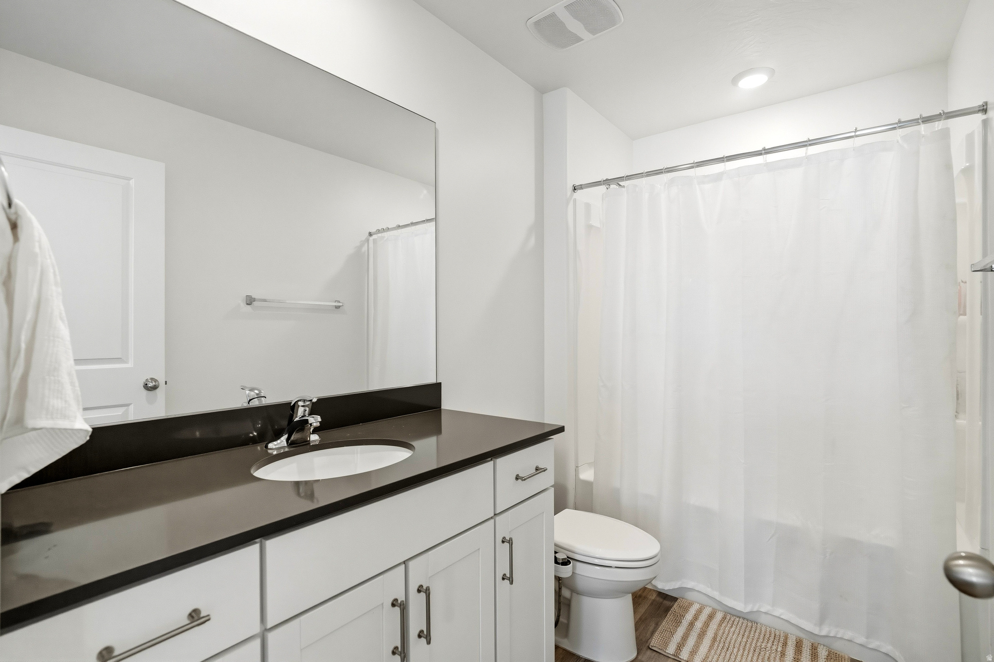 LABYRINTH POINT AT LONG VALLEY 1 AMD - Residential
