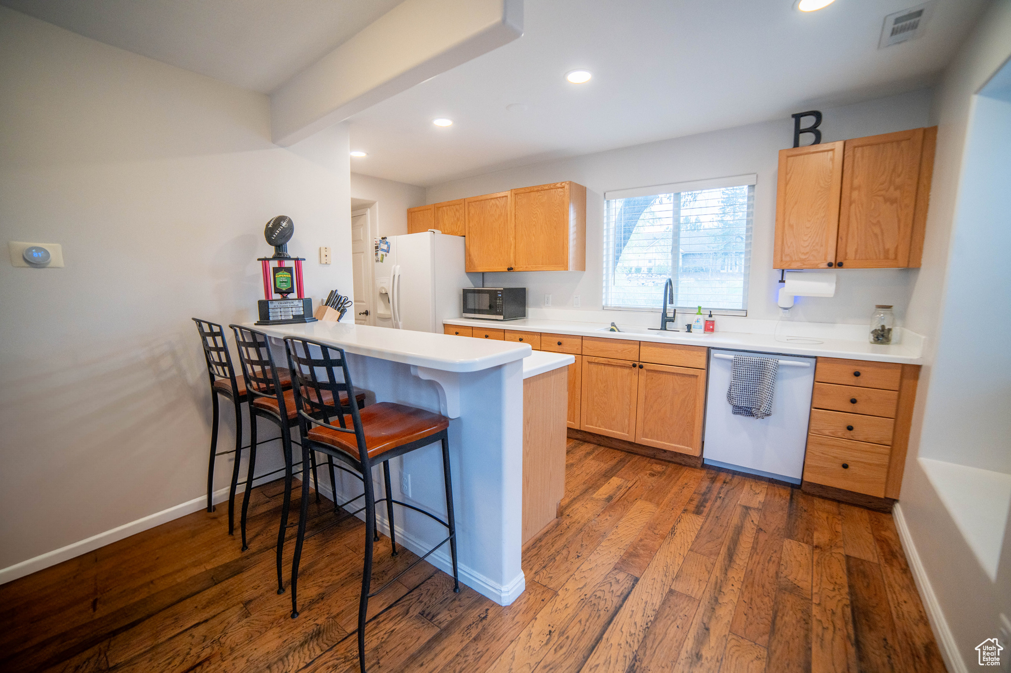 RIVERSIDE EST - Residential