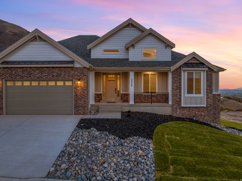 Photo of 2824 S EAGLE DR #09, Spanish Fork, UT 84660 (MLS # 2128887)