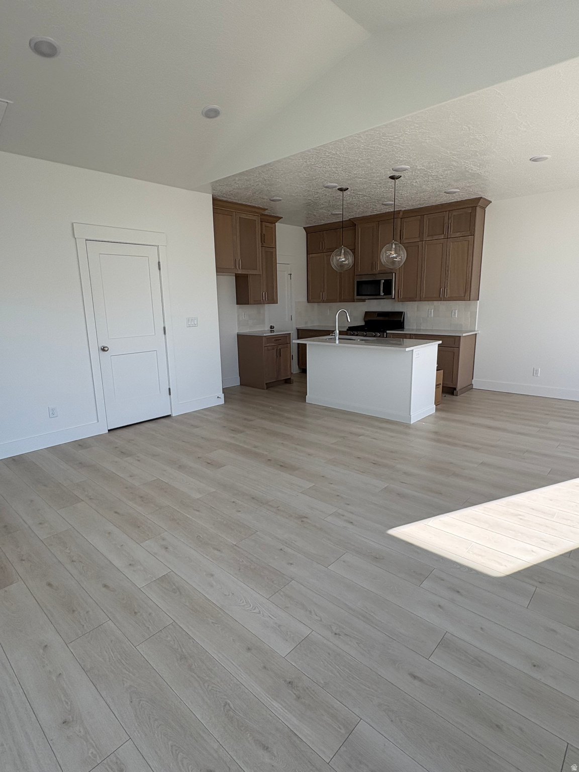 ARCHIBALD ESTATES - Residential