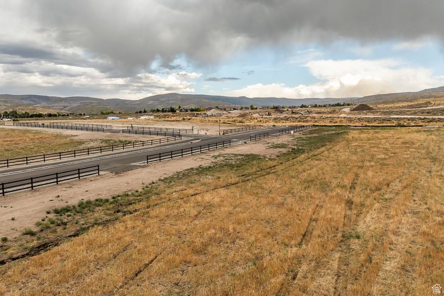 Experience the ultimate in luxury living at Meadow Views, a prestigious development comprised of 21, 1-acre estate lots nestled in the heart of Heber Valley. With breathtaking views, fully irrigated, spacious acre lots, and a variety of design and build options, Meadow Views offers the perfect blend of natural beauty and modern convenience.
