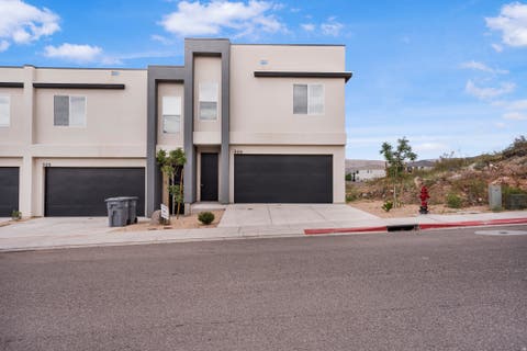 Photo of 311 S 1930 W, Hurricane, UT 84737 (MLS # 2179769)