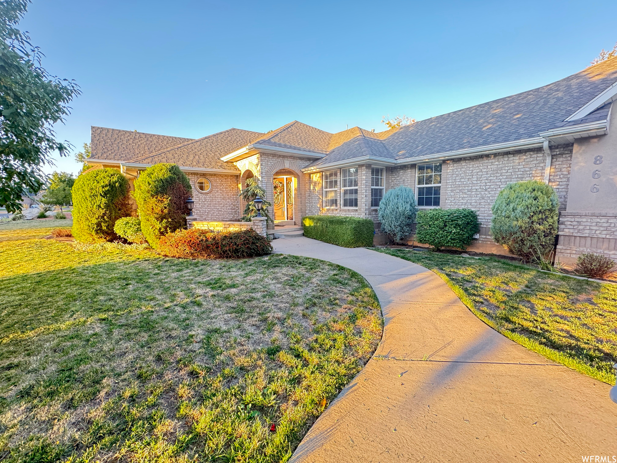 Home For Sale 866 N 170 E, Kaysville UT 84037 Homie