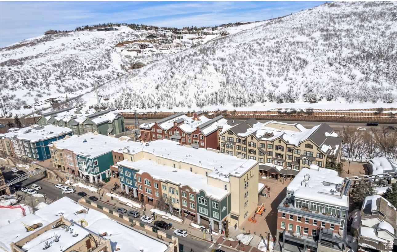 PARK CITY - Commercial Sale