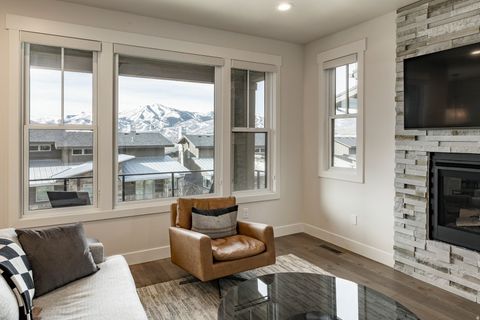 Tiny photo for 11691 N SHORELINE DR, Hideout, UT 84036 (MLS # 2127325)