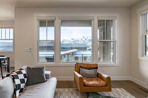 Tiny photo for 11691 N SHORELINE DR, Hideout, UT 84036 (MLS # 2127325)