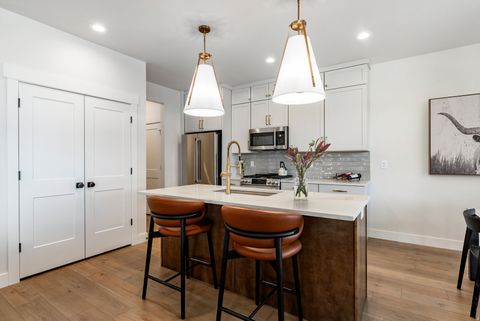 Tiny photo for 11691 N SHORELINE DR, Hideout, UT 84036 (MLS # 2127325)