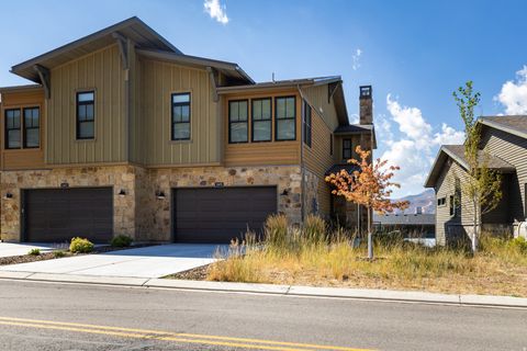 Tiny photo for 11691 N SHORELINE DR, Hideout, UT 84036 (MLS # 2127325)