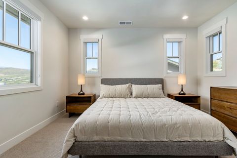 Tiny photo for 11691 N SHORELINE DR, Hideout, UT 84036 (MLS # 2127325)