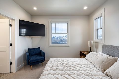 Tiny photo for 11691 N SHORELINE DR, Hideout, UT 84036 (MLS # 2127325)