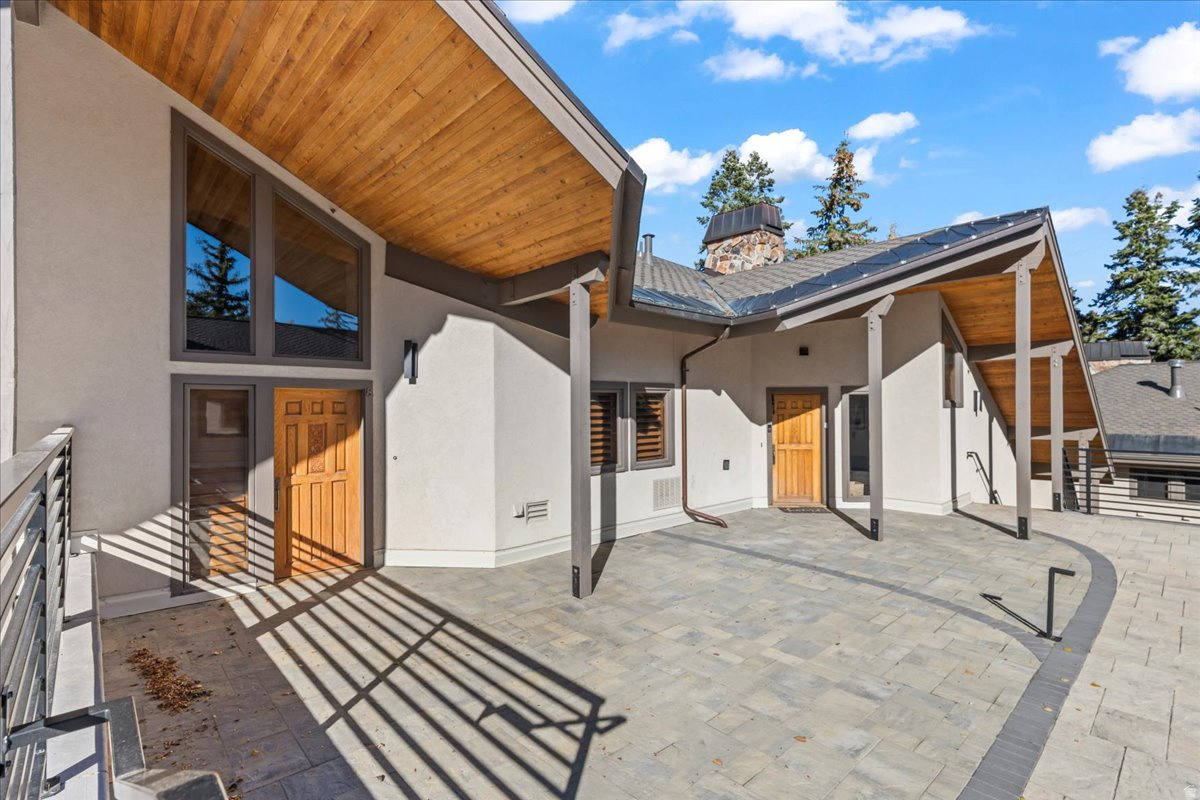 ONTARIO LODGE - Residential