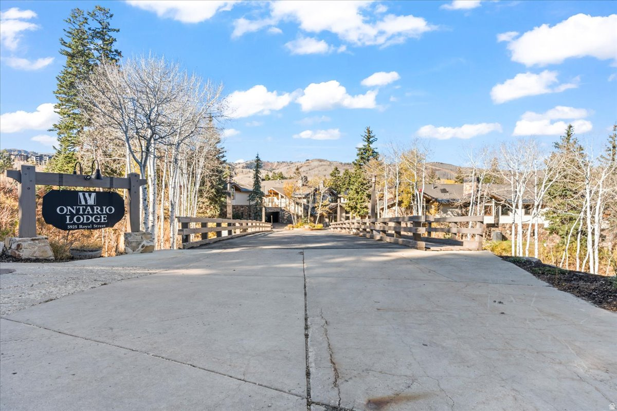 ONTARIO LODGE - Residential