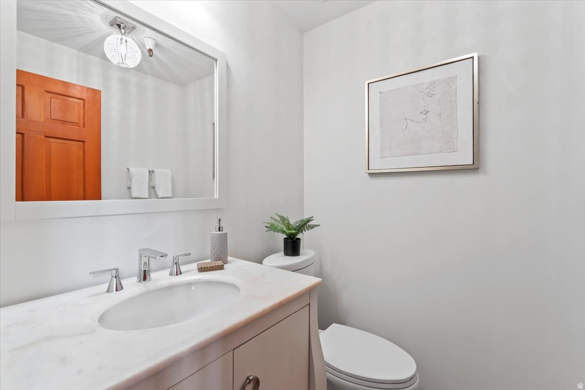 ONTARIO LODGE - Residential