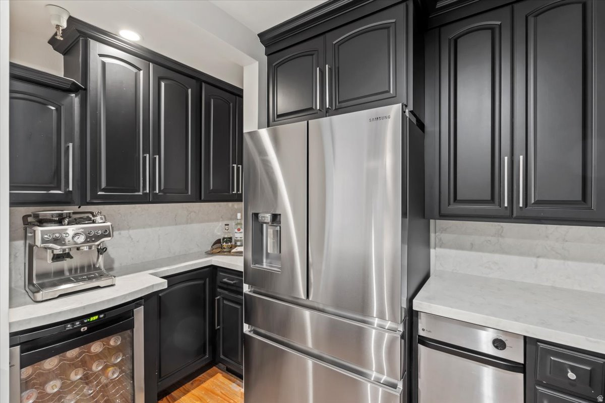 ONTARIO LODGE - Residential