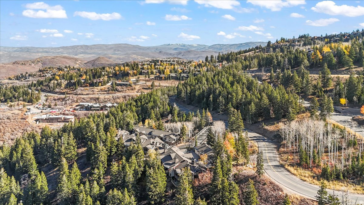 ONTARIO LODGE - Residential