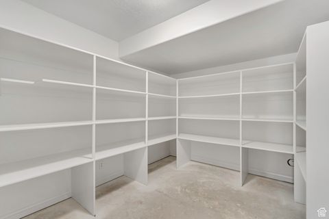 Tiny photo for 1673 W PEACEFUL CIR, South Jordan, UT 84095 (MLS # 2118116)