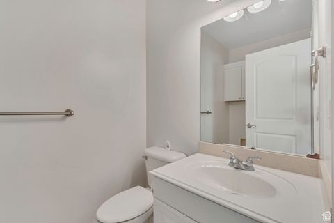 Tiny photo for 1673 W PEACEFUL CIR, South Jordan, UT 84095 (MLS # 2118116)
